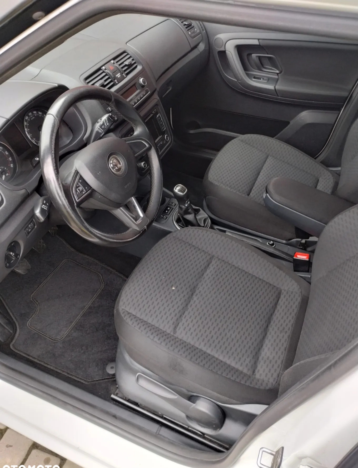 Skoda Roomster cena 19900 przebieg: 289000, rok produkcji 2014 z Mieroszów małe 121